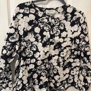Everlane Black and White Linen Floral Blouse